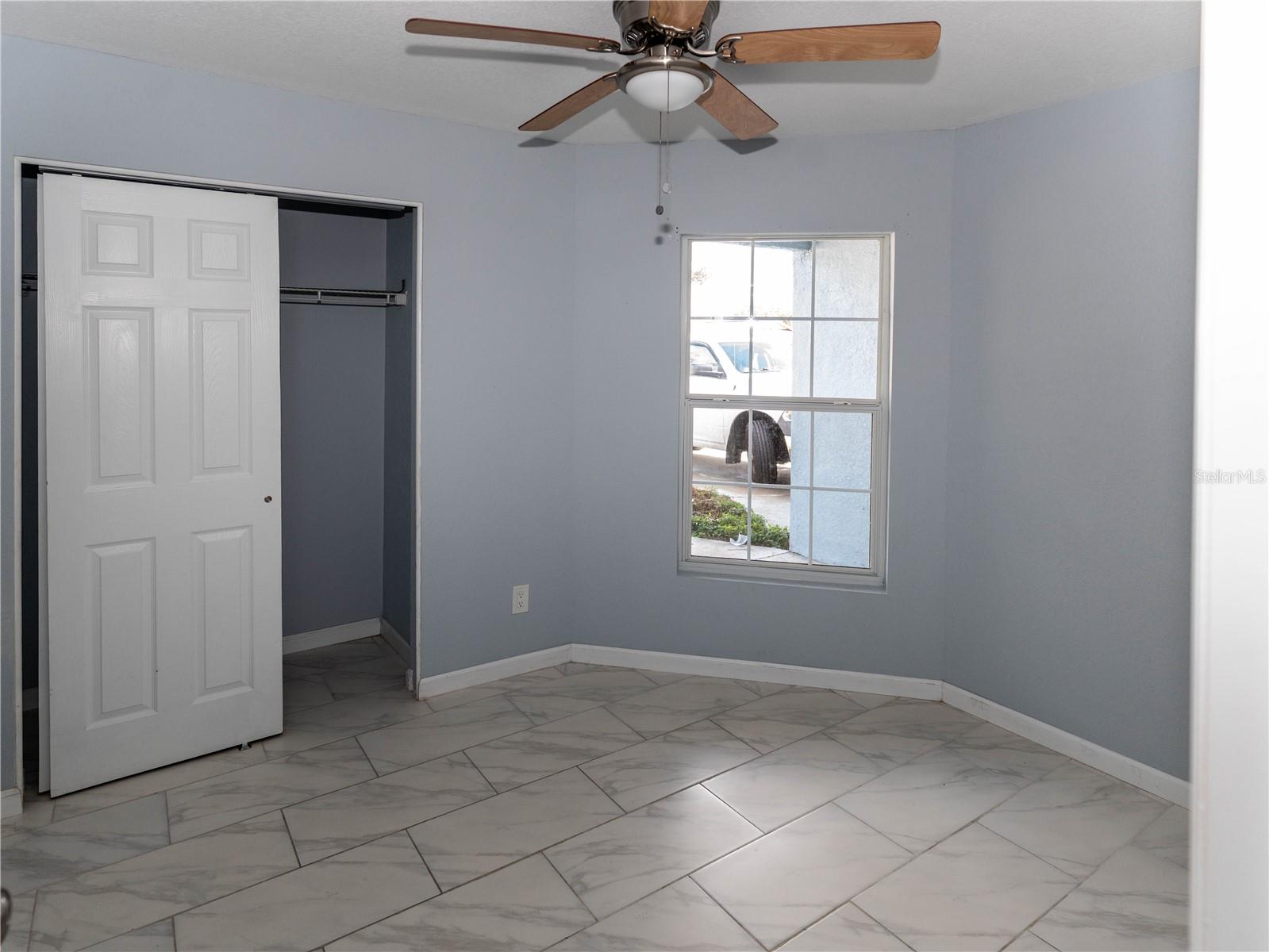 Image 7 of 17 For 133 Park Avenue A