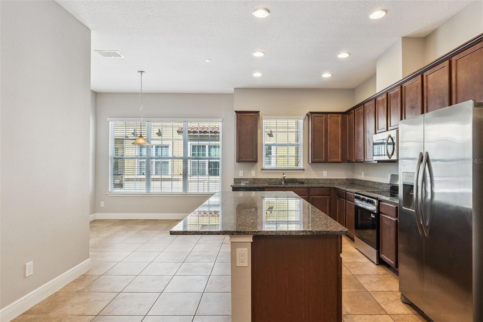 Image 14 of 47 For 2037 Lobelia Drive