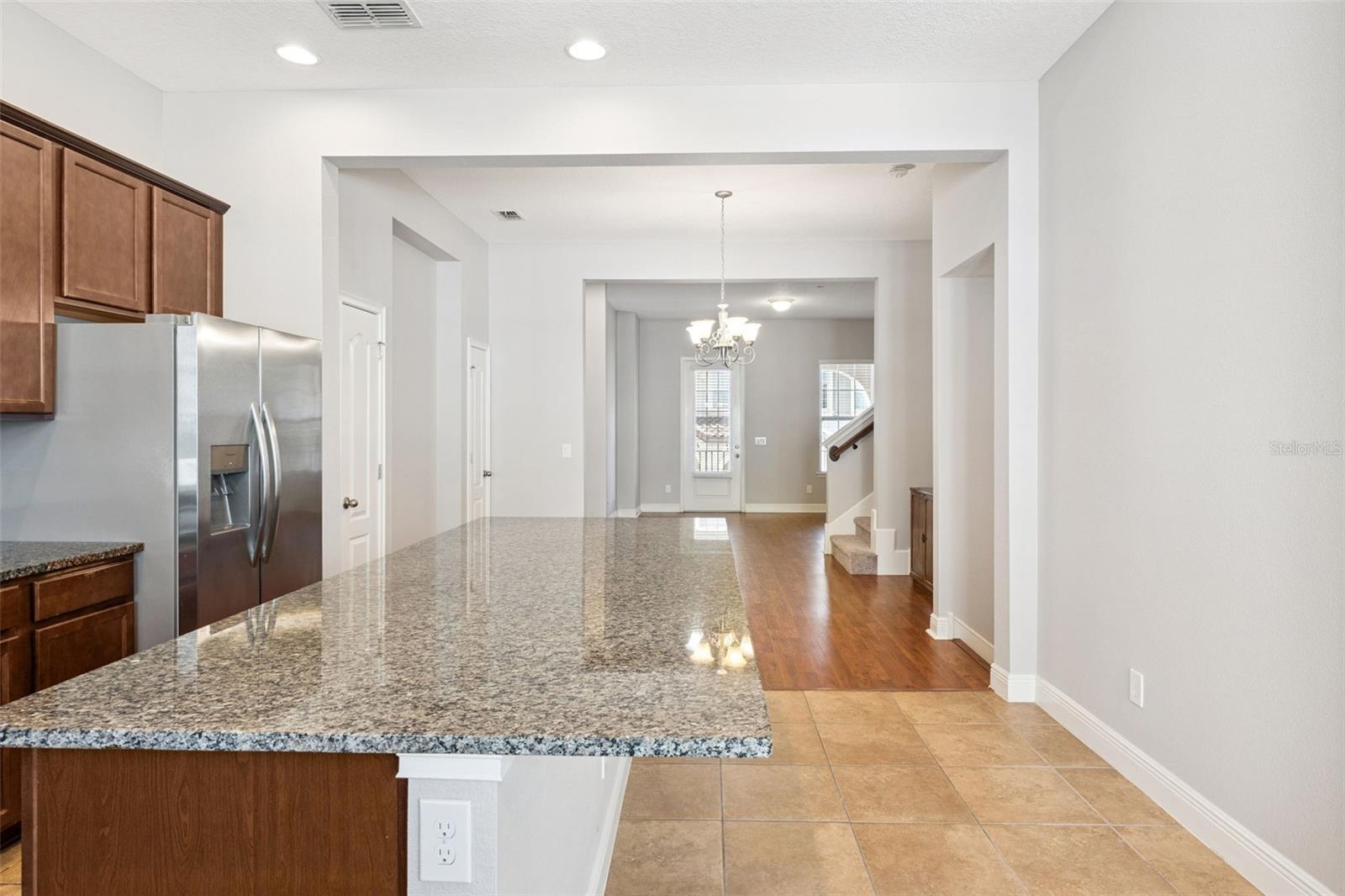 Image 17 of 47 For 2037 Lobelia Drive