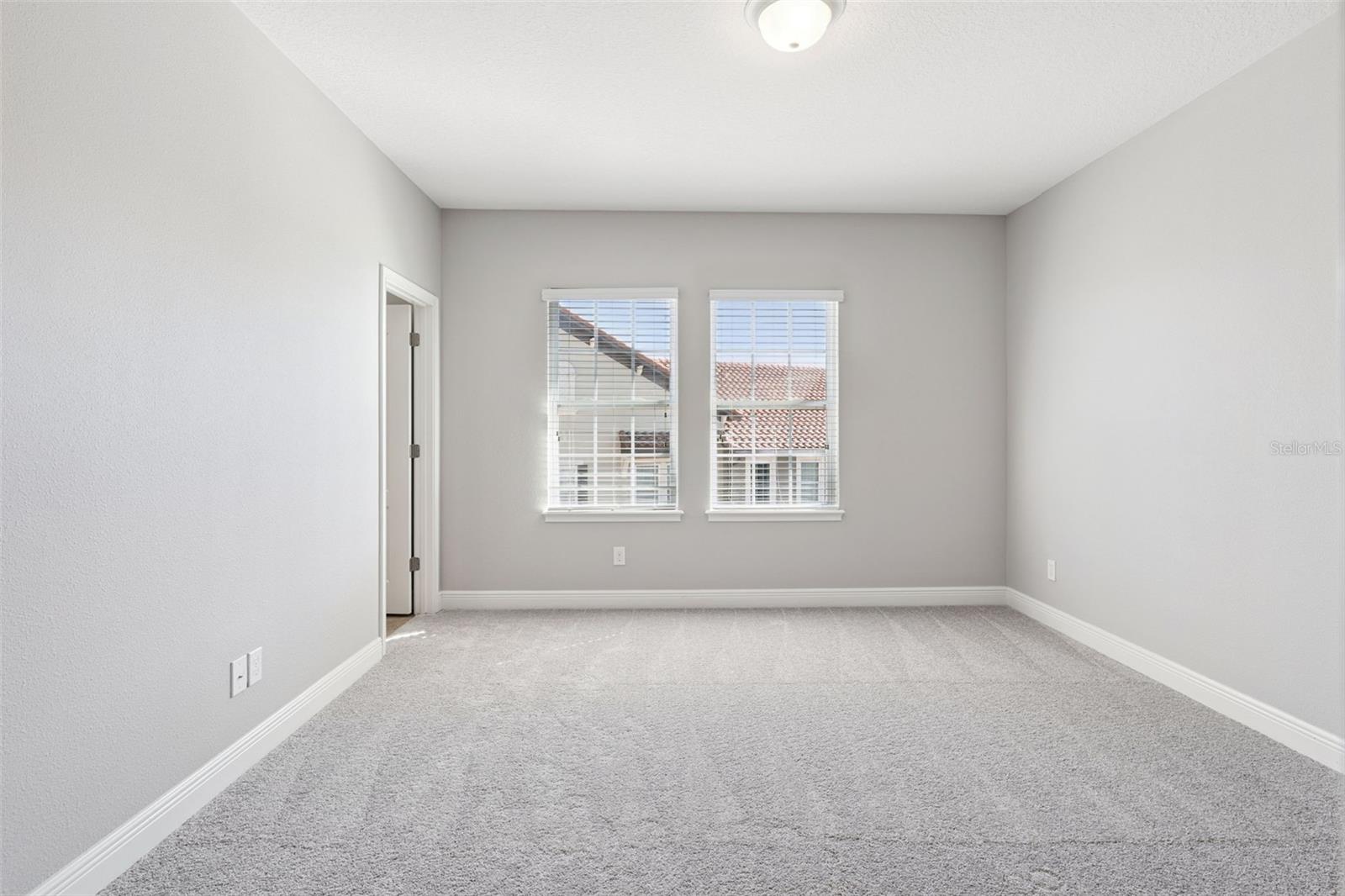 Image 21 of 47 For 2037 Lobelia Drive