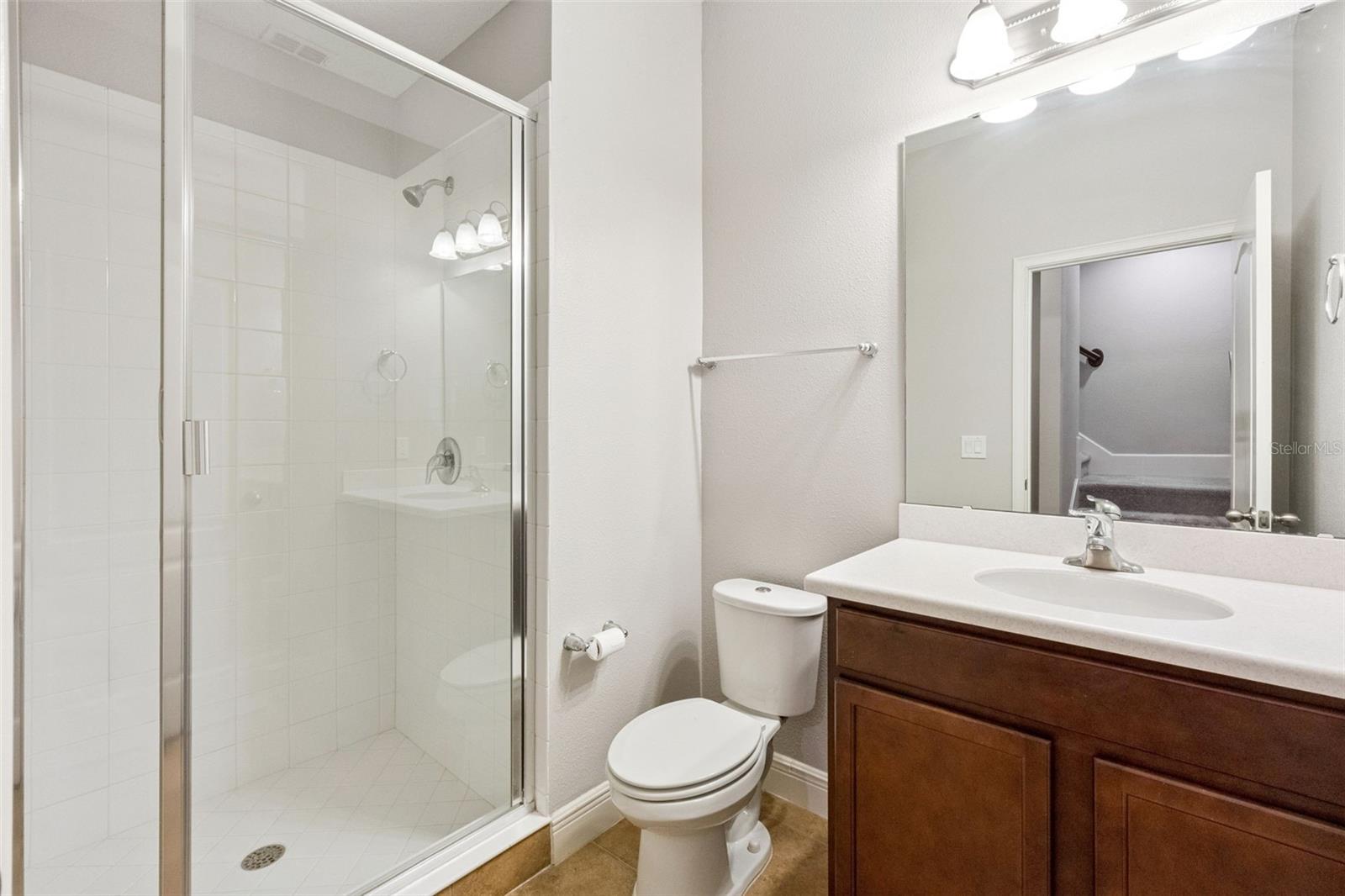 Image 34 of 47 For 2037 Lobelia Drive