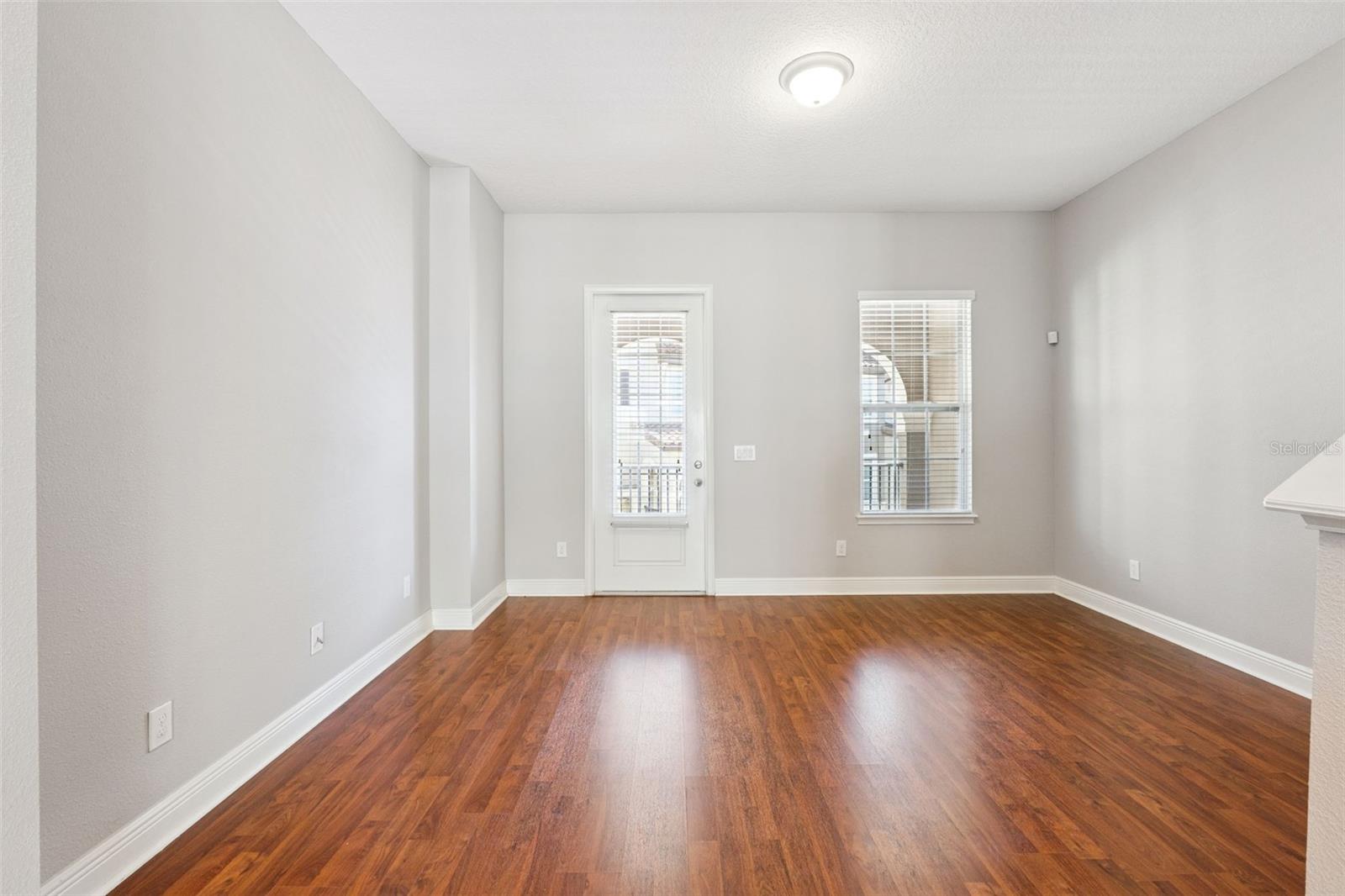 Image 7 of 47 For 2037 Lobelia Drive