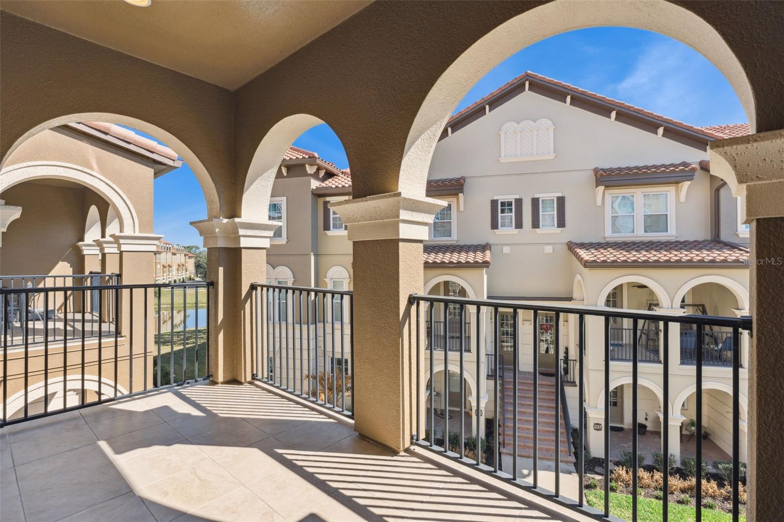 Image 9 of 47 For 2037 Lobelia Drive