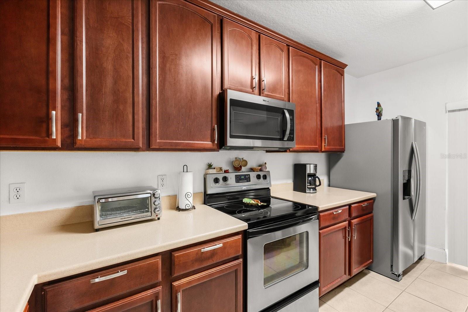 Image 15 of 32 For 9651 Doris Lane