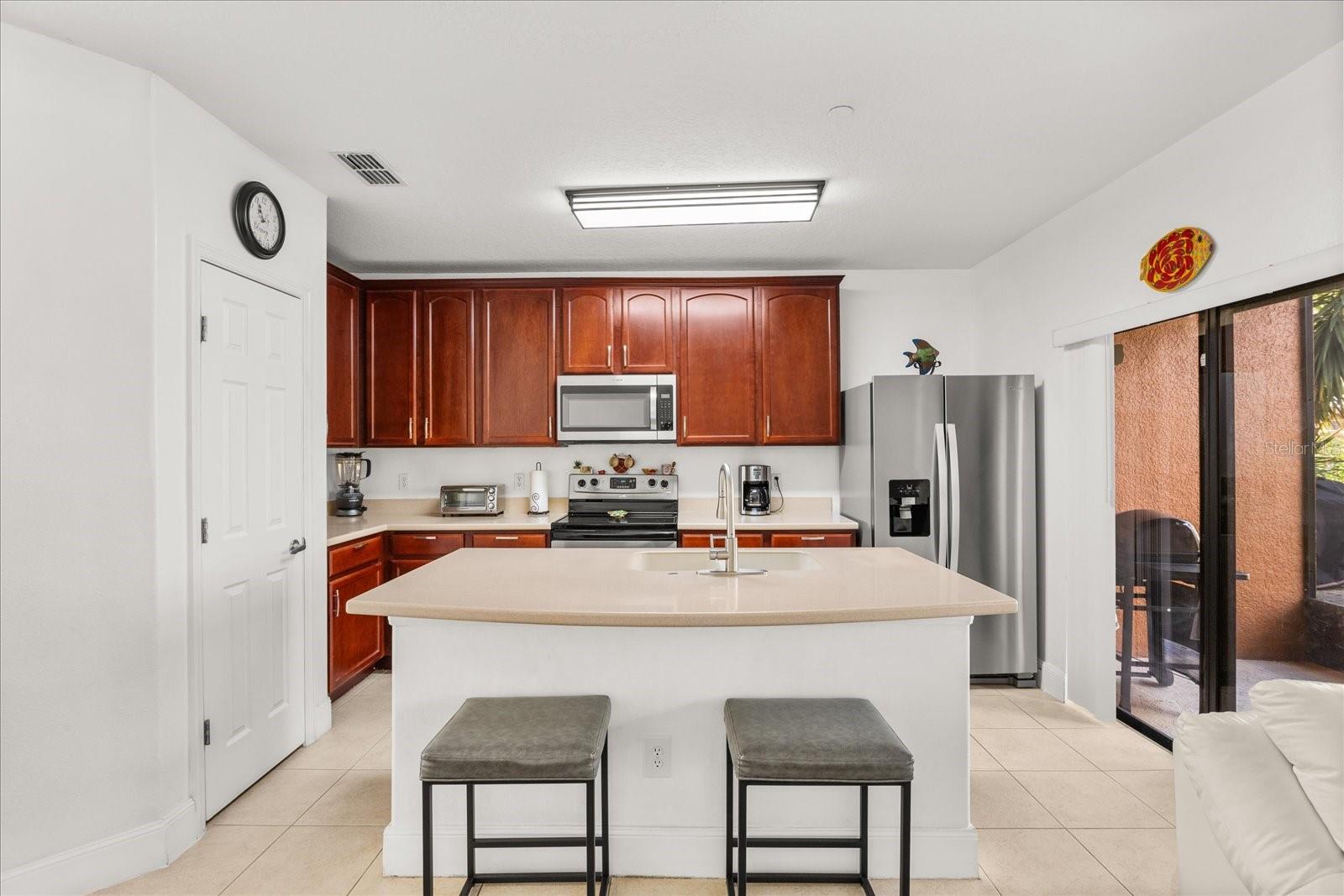 Image 16 of 32 For 9651 Doris Lane