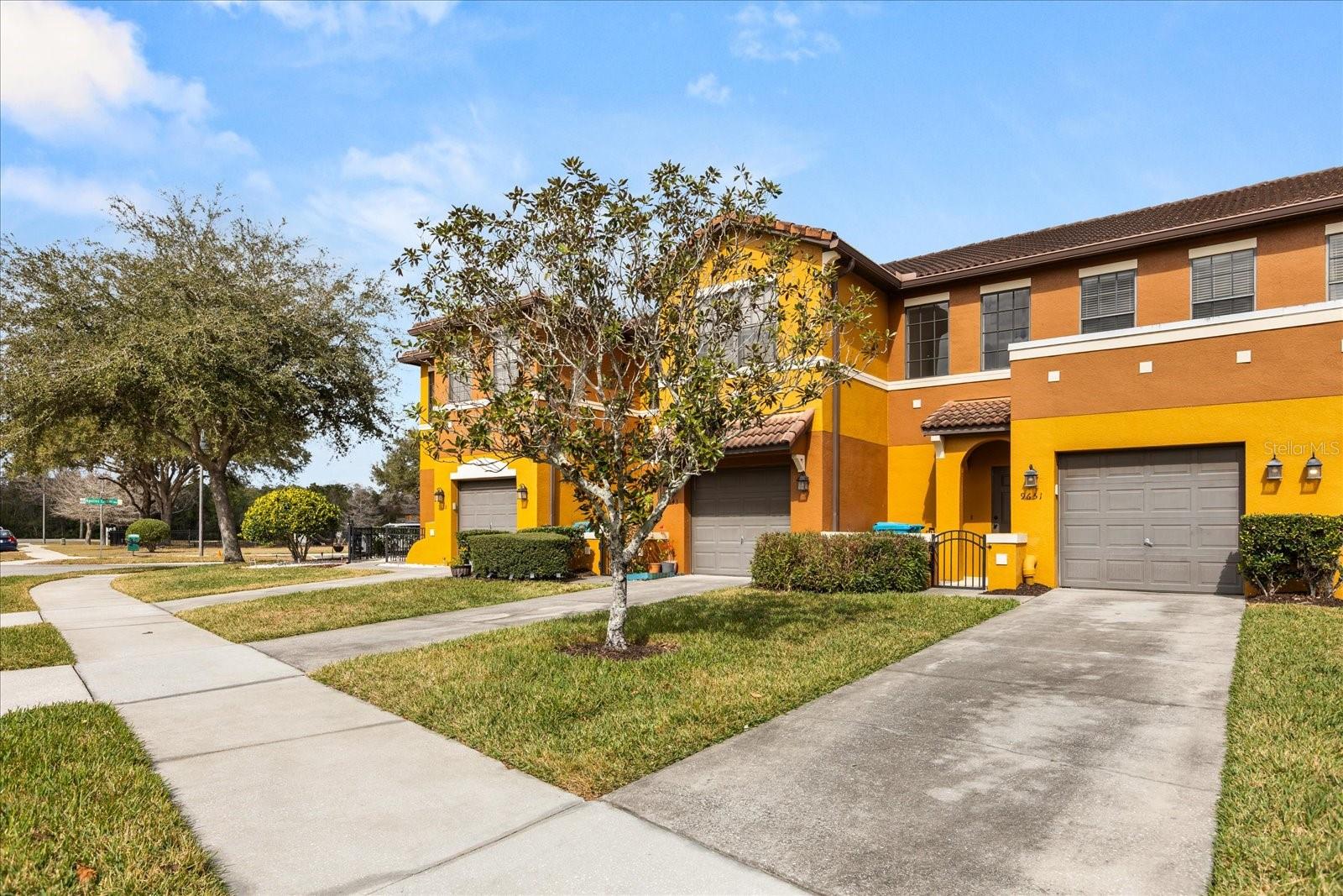 Image 2 of 32 For 9651 Doris Lane