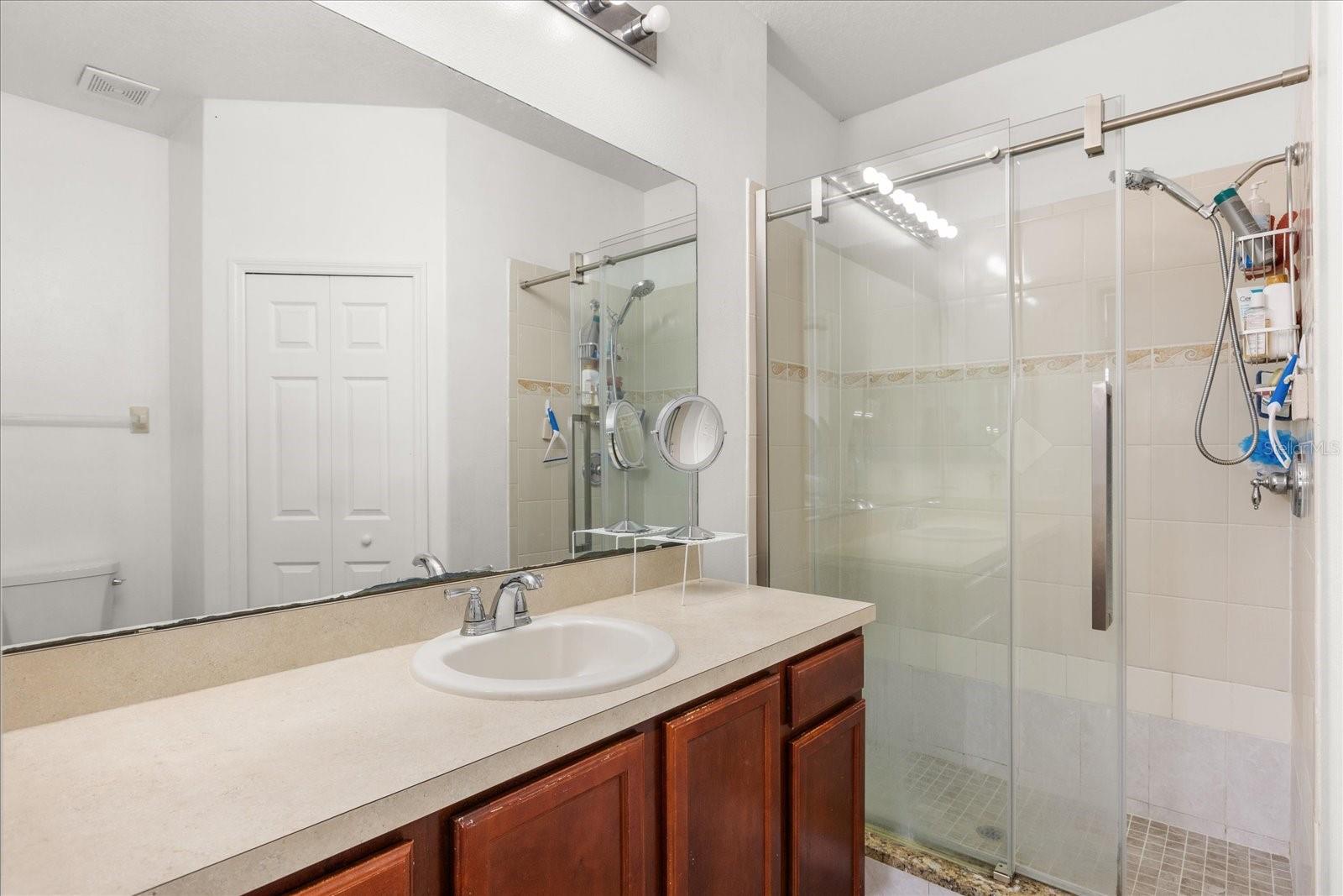 Image 21 of 32 For 9651 Doris Lane