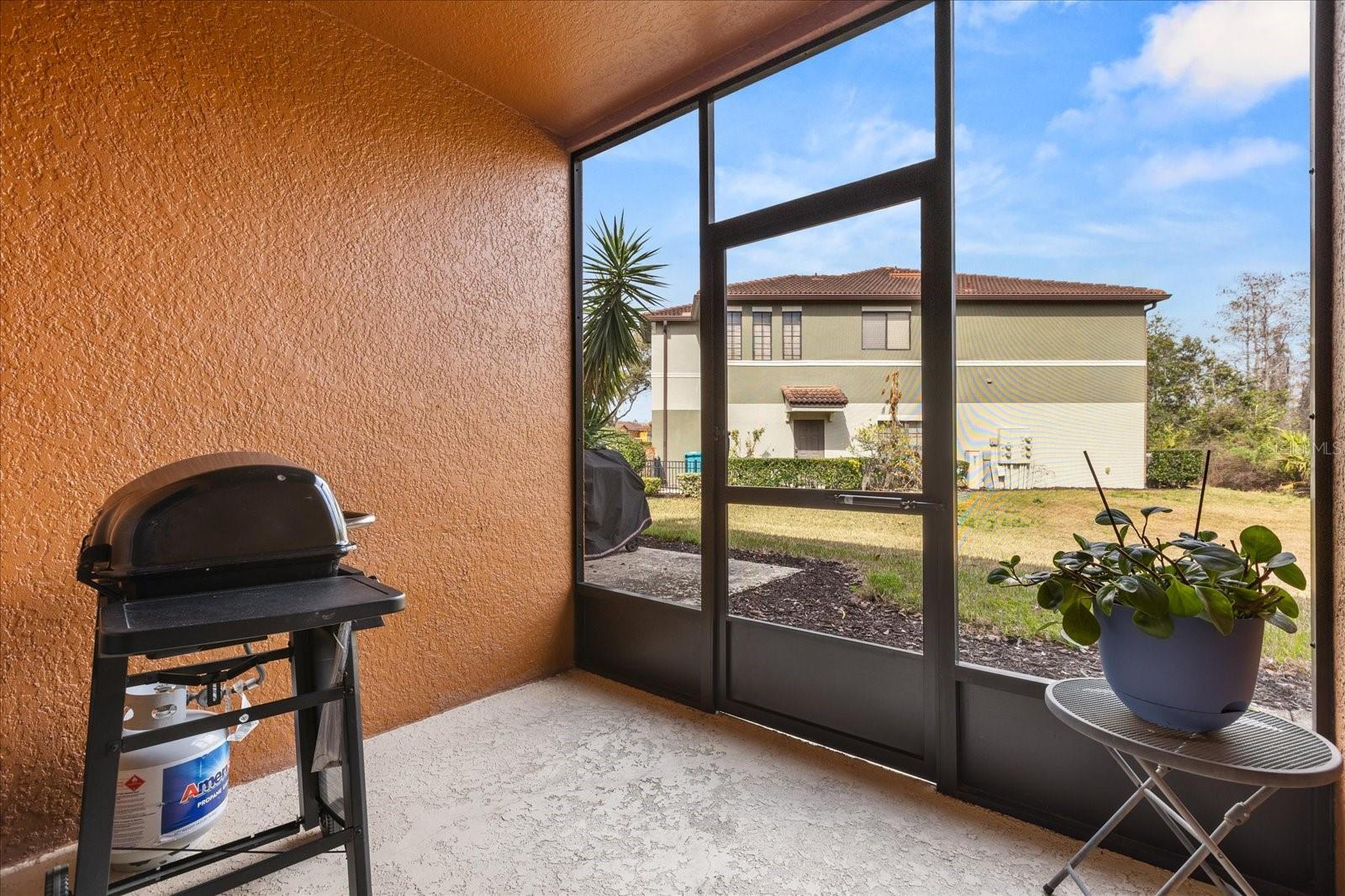 Image 26 of 32 For 9651 Doris Lane