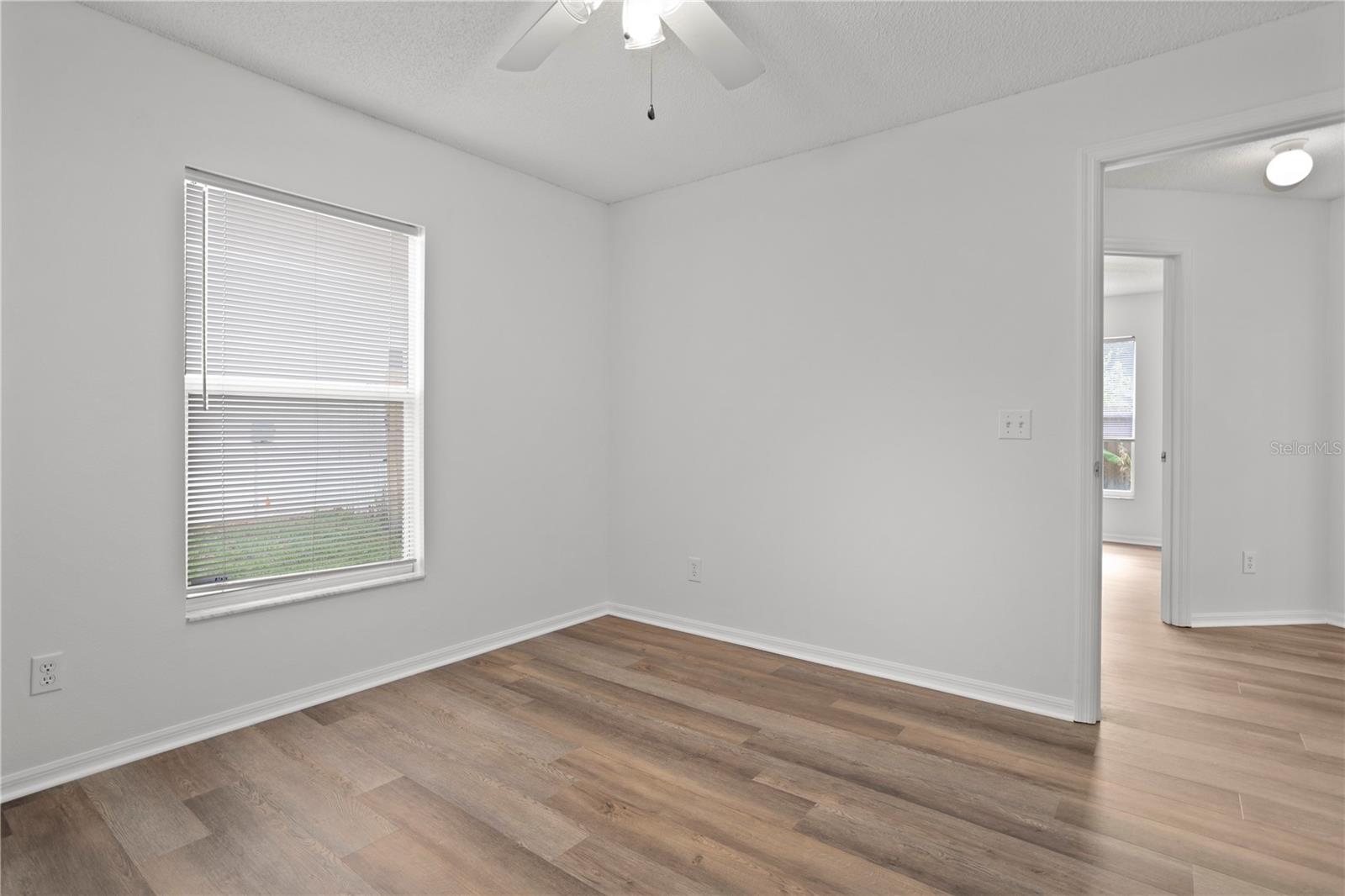 Image 24 of 53 For 1356 American Elm Drive