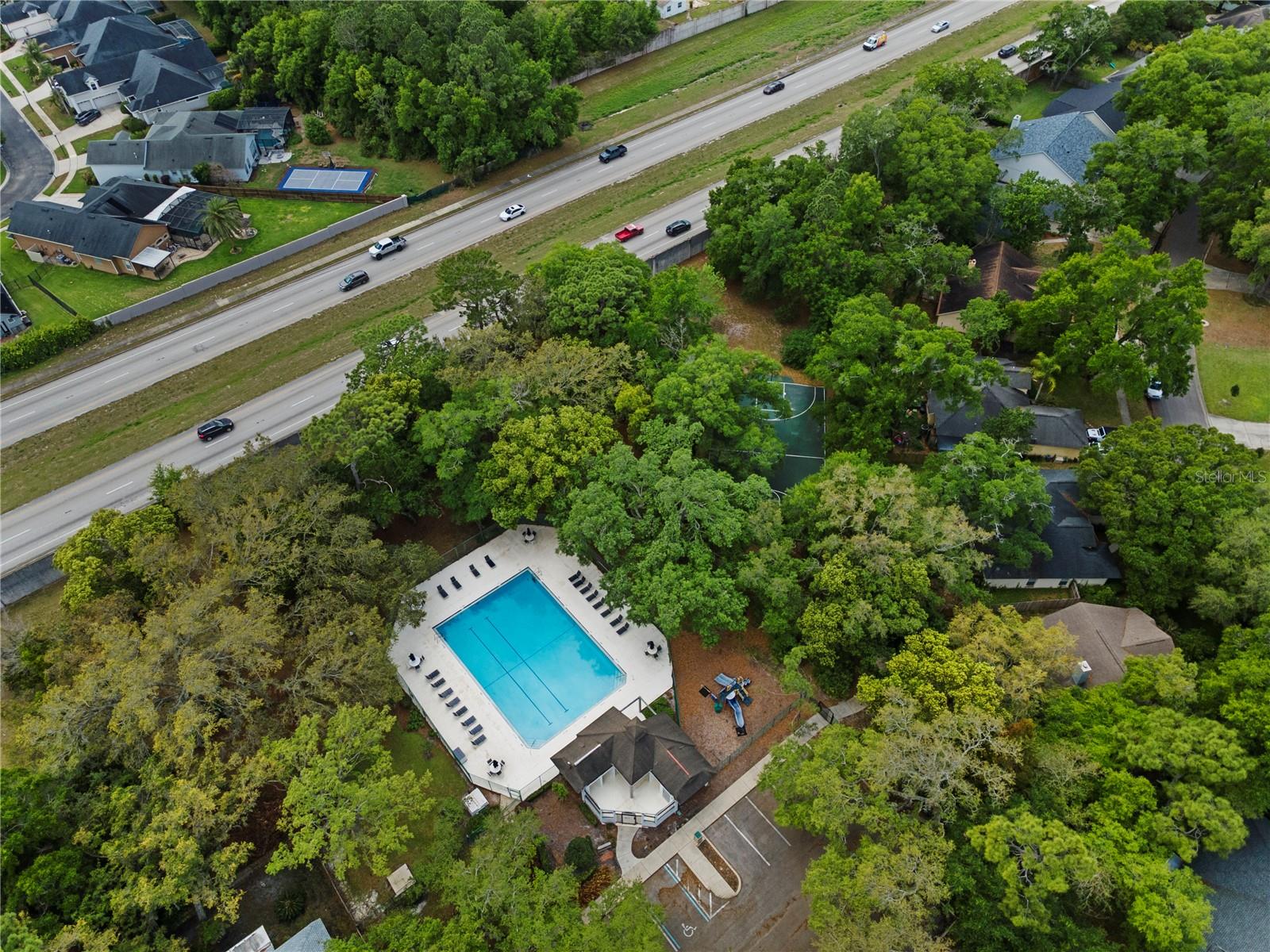 Image 40 of 53 For 1356 American Elm Drive