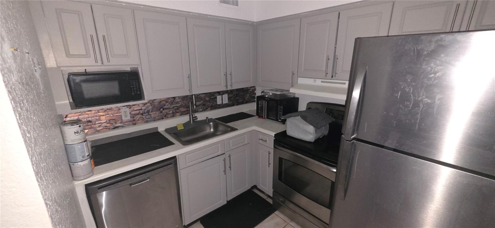 Image 5 of 11 For 710 Mcdougall Court 710