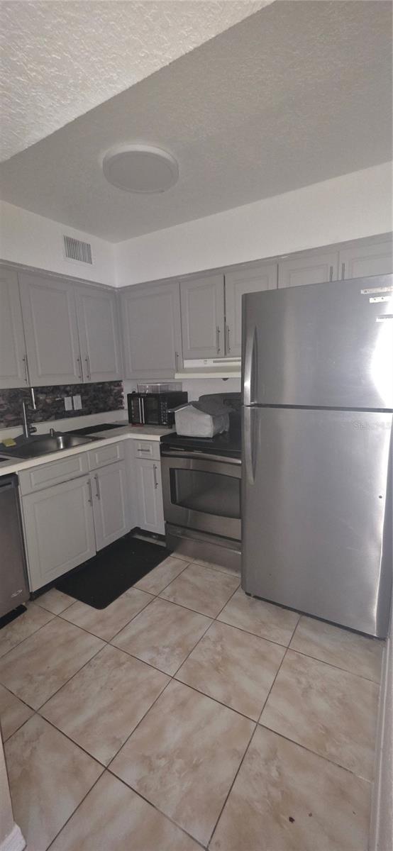 Image 6 of 11 For 710 Mcdougall Court 710