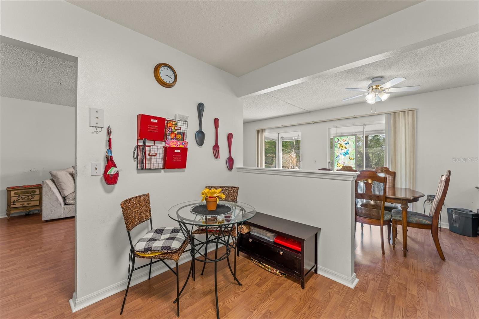 Image 12 of 38 For 5300 Dover Village Lane 4