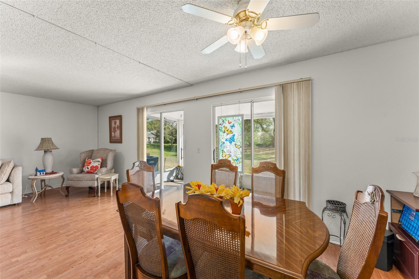 Image 16 of 38 For 5300 Dover Village Lane 4