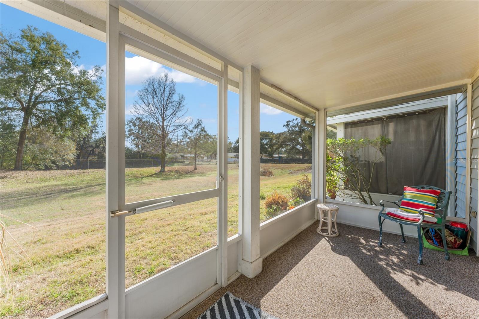 Image 30 of 38 For 5300 Dover Village Lane 4