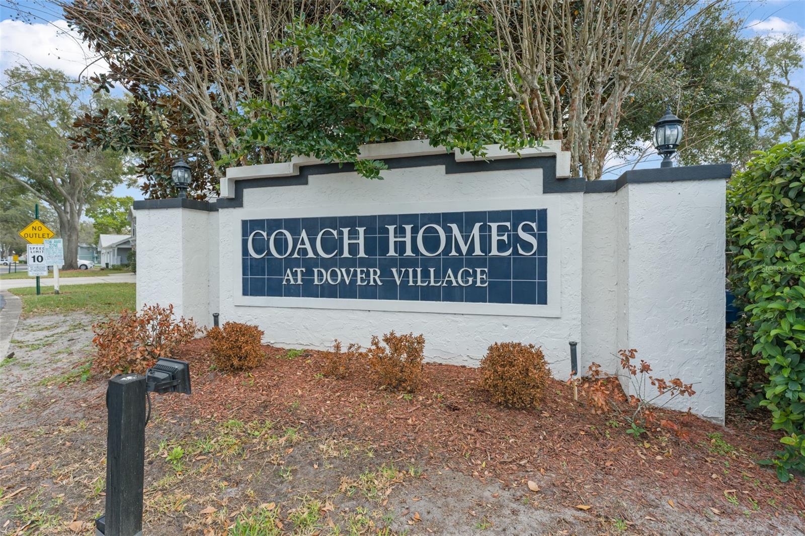 Image 38 of 38 For 5300 Dover Village Lane 4