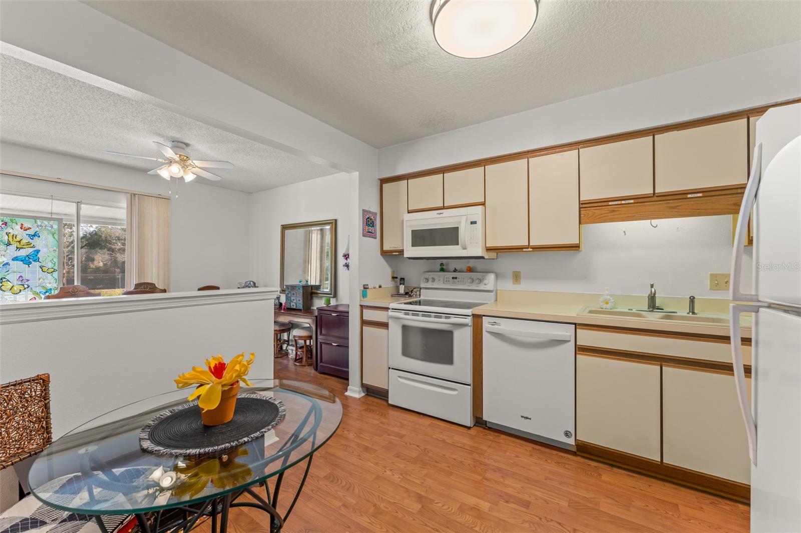 Image 8 of 38 For 5300 Dover Village Lane 4