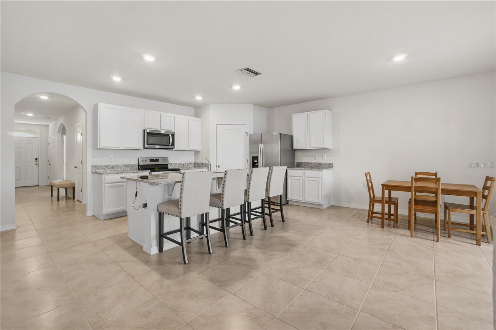 Image 14 of 40 For 855 Brooklet Drive