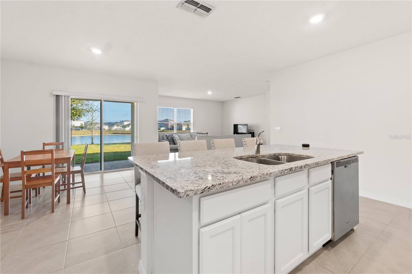 Image 21 of 40 For 855 Brooklet Drive