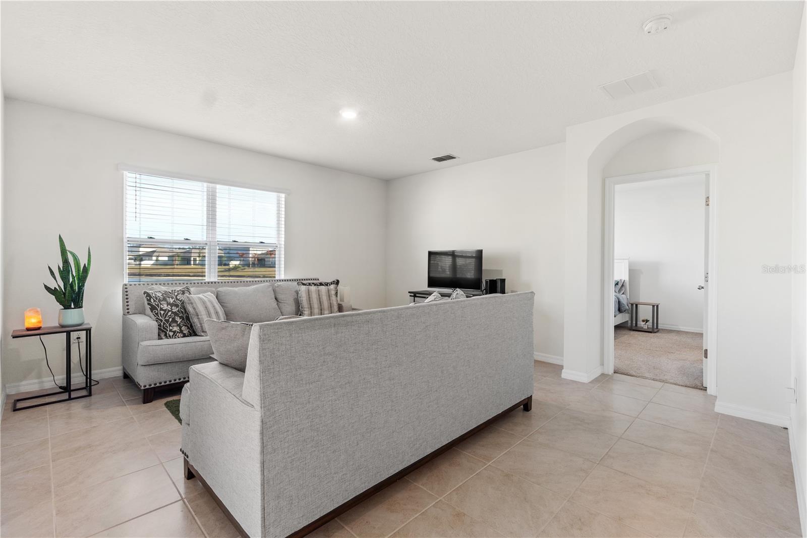 Image 24 of 40 For 855 Brooklet Drive