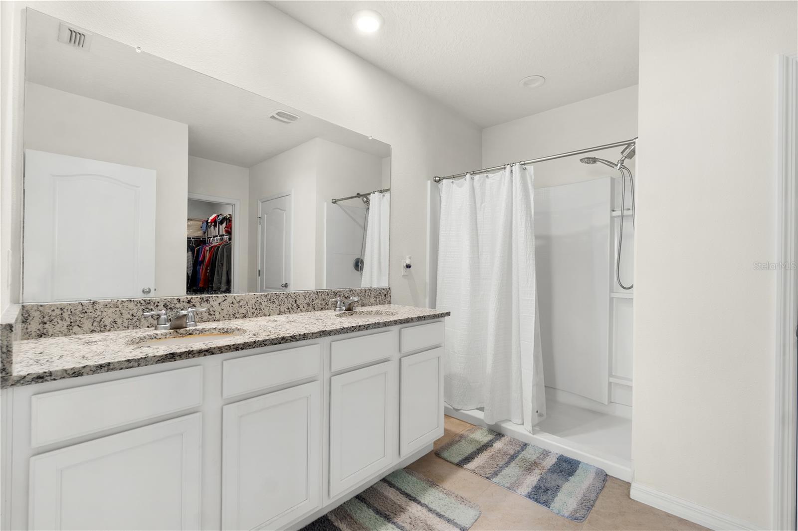 Image 29 of 40 For 855 Brooklet Drive