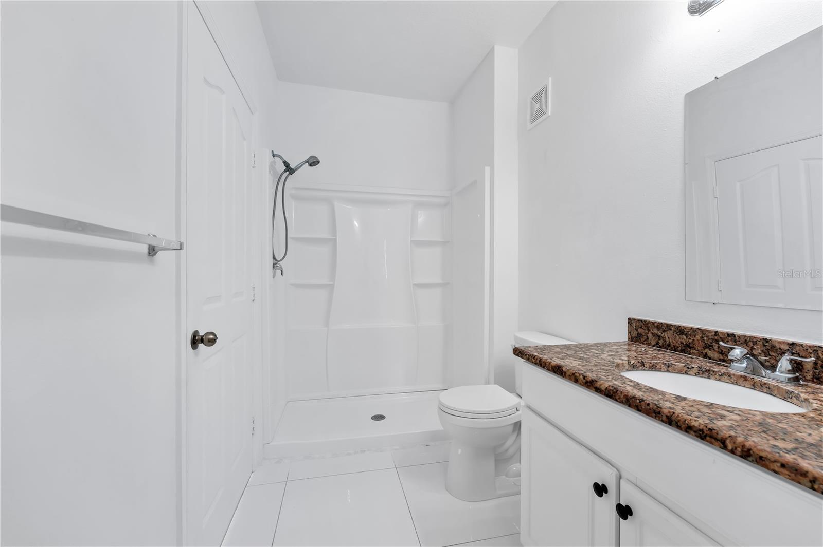 Image 21 of 45 For 12855 Madison Pointe Circle 101