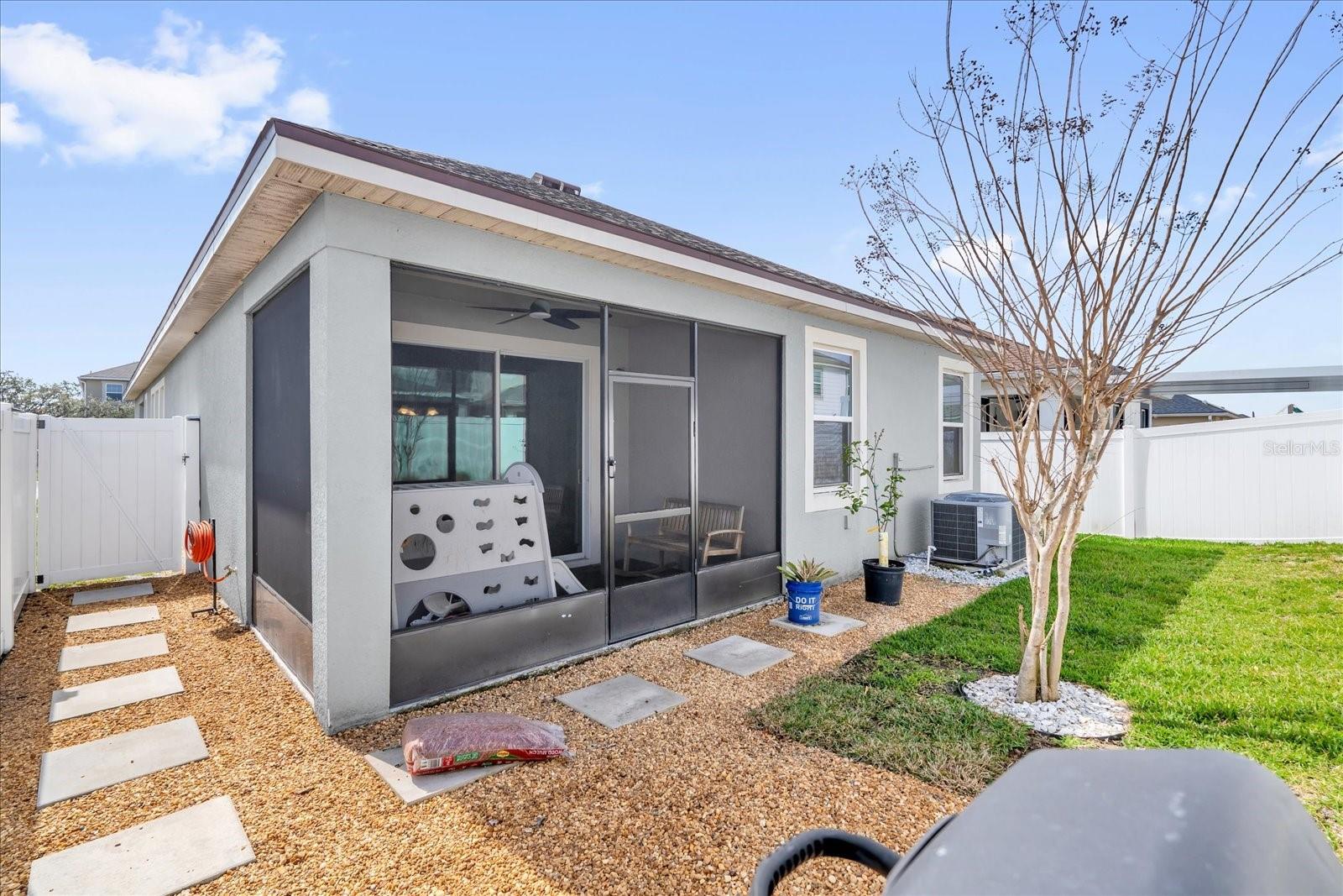 Image 24 of 30 For 2401 Avian Loop