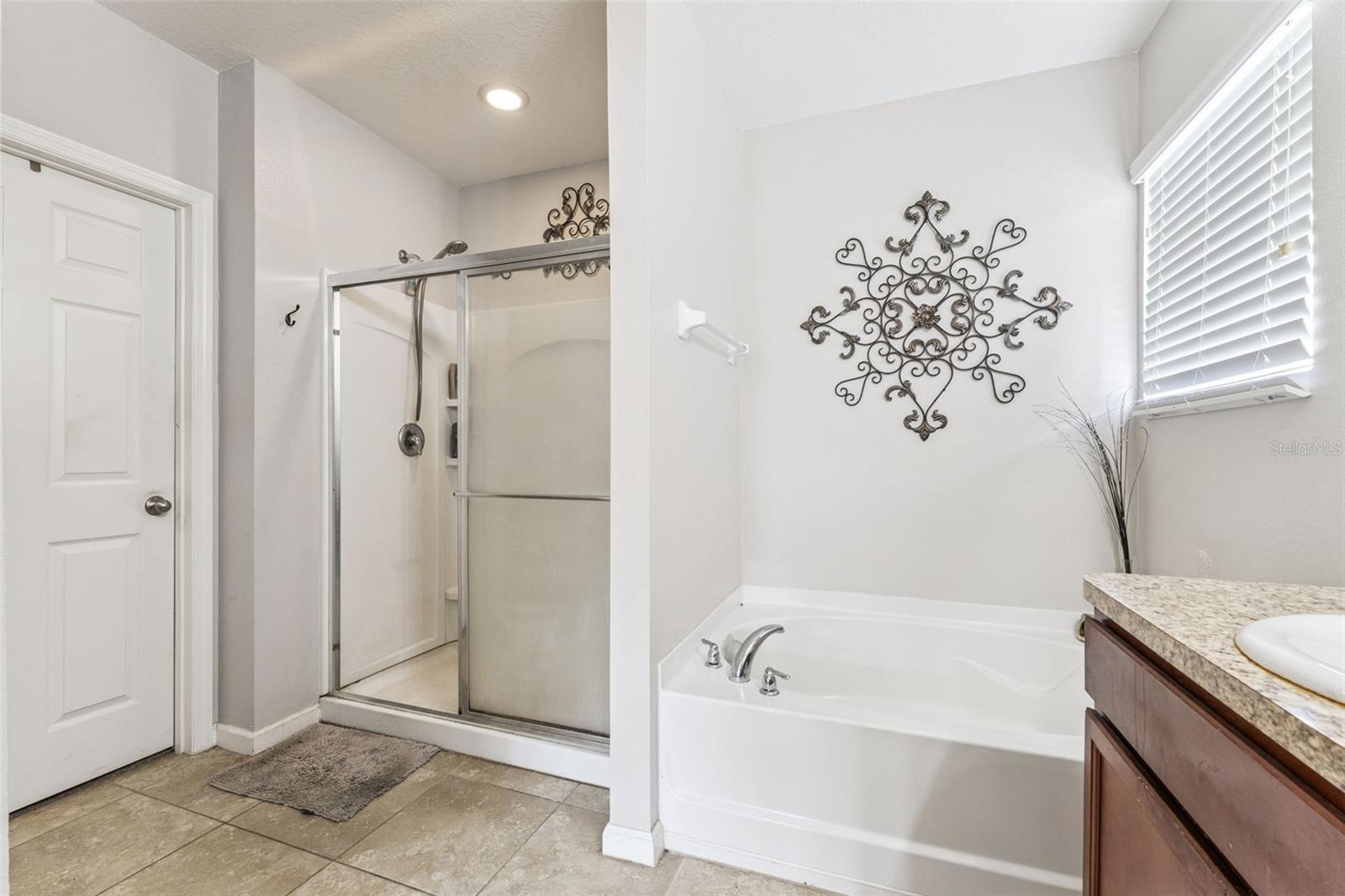 Image 18 of 31 For 5617 Yearling Drive