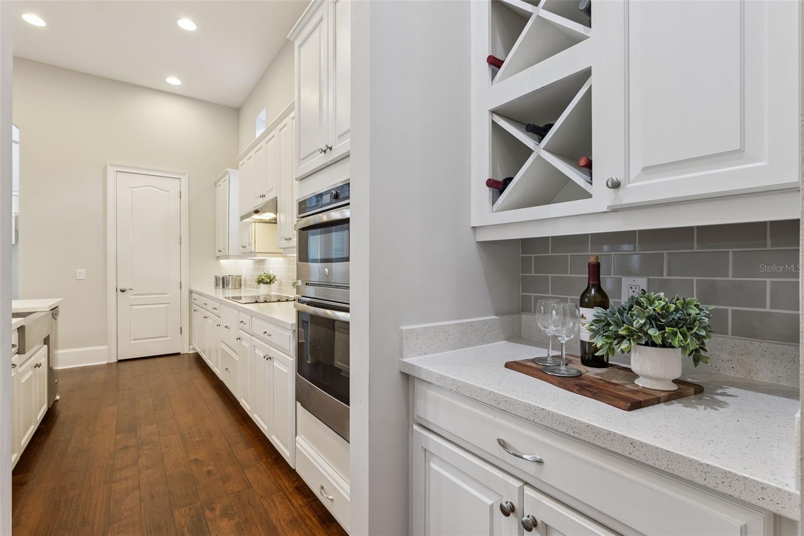 Image 22 of 76 For 13755 Granger Avenue