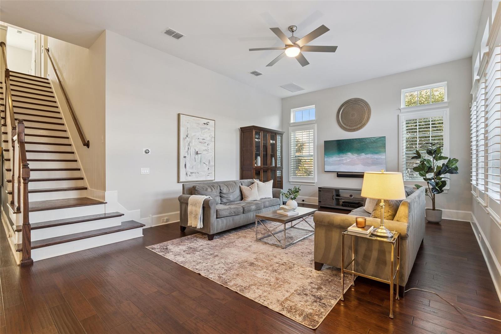 Image 23 of 76 For 13755 Granger Avenue