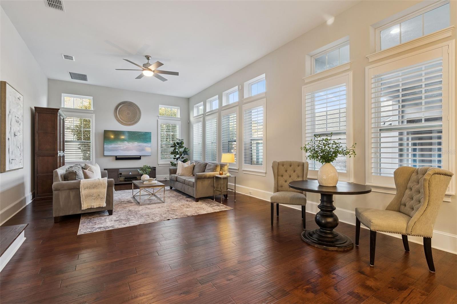 Image 25 of 76 For 13755 Granger Avenue