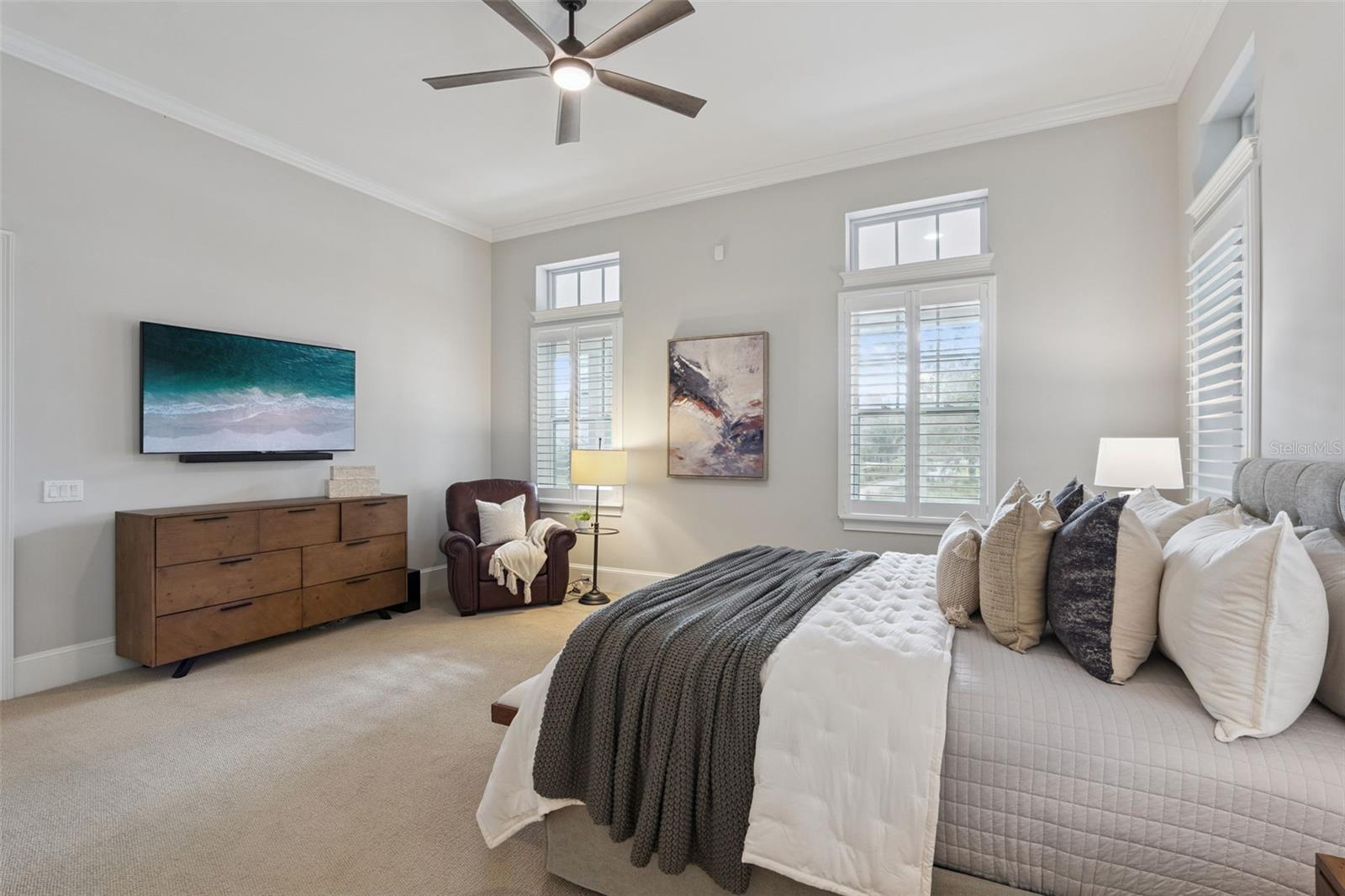 Image 28 of 76 For 13755 Granger Avenue