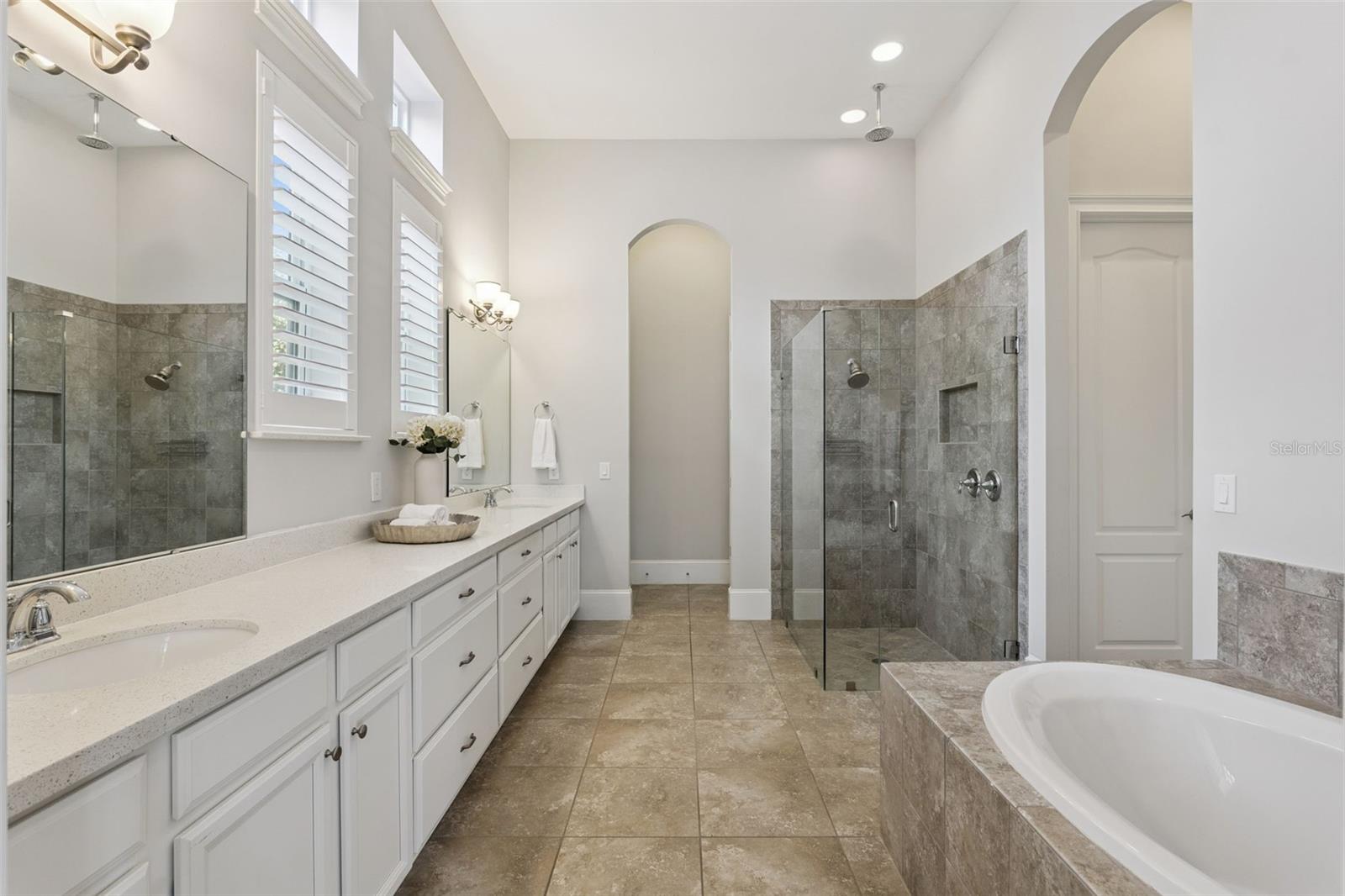 Image 29 of 76 For 13755 Granger Avenue