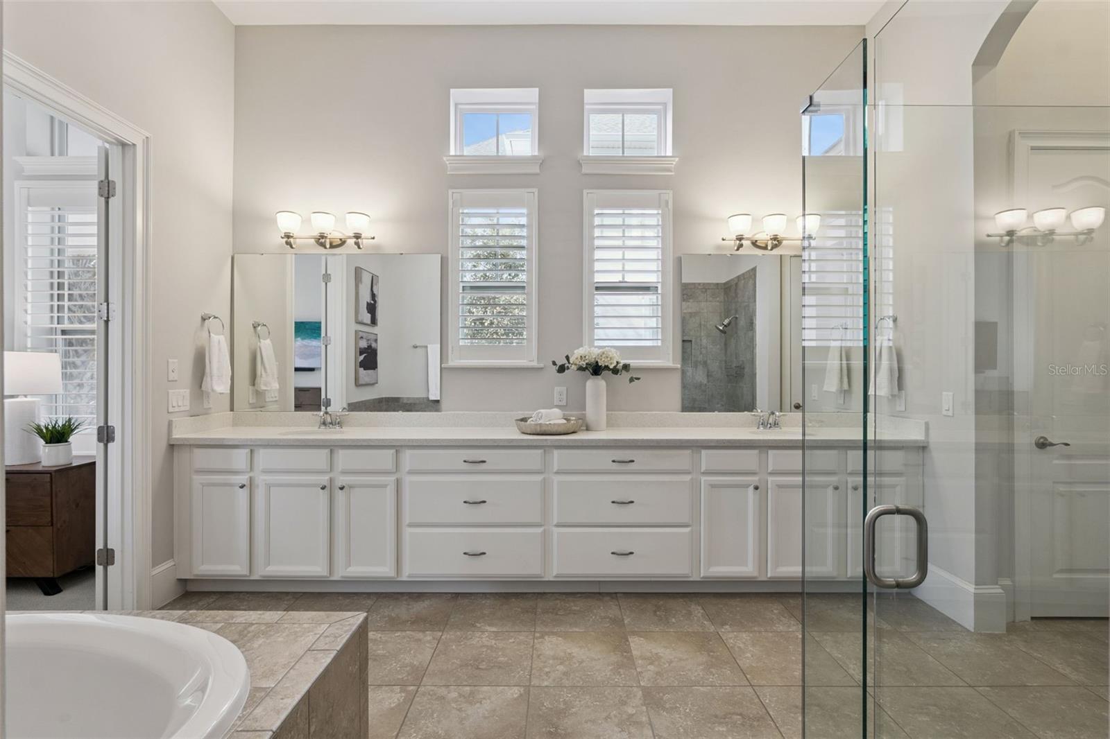 Image 30 of 76 For 13755 Granger Avenue