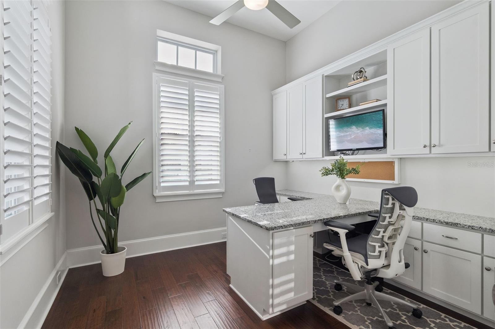 Image 42 of 76 For 13755 Granger Avenue