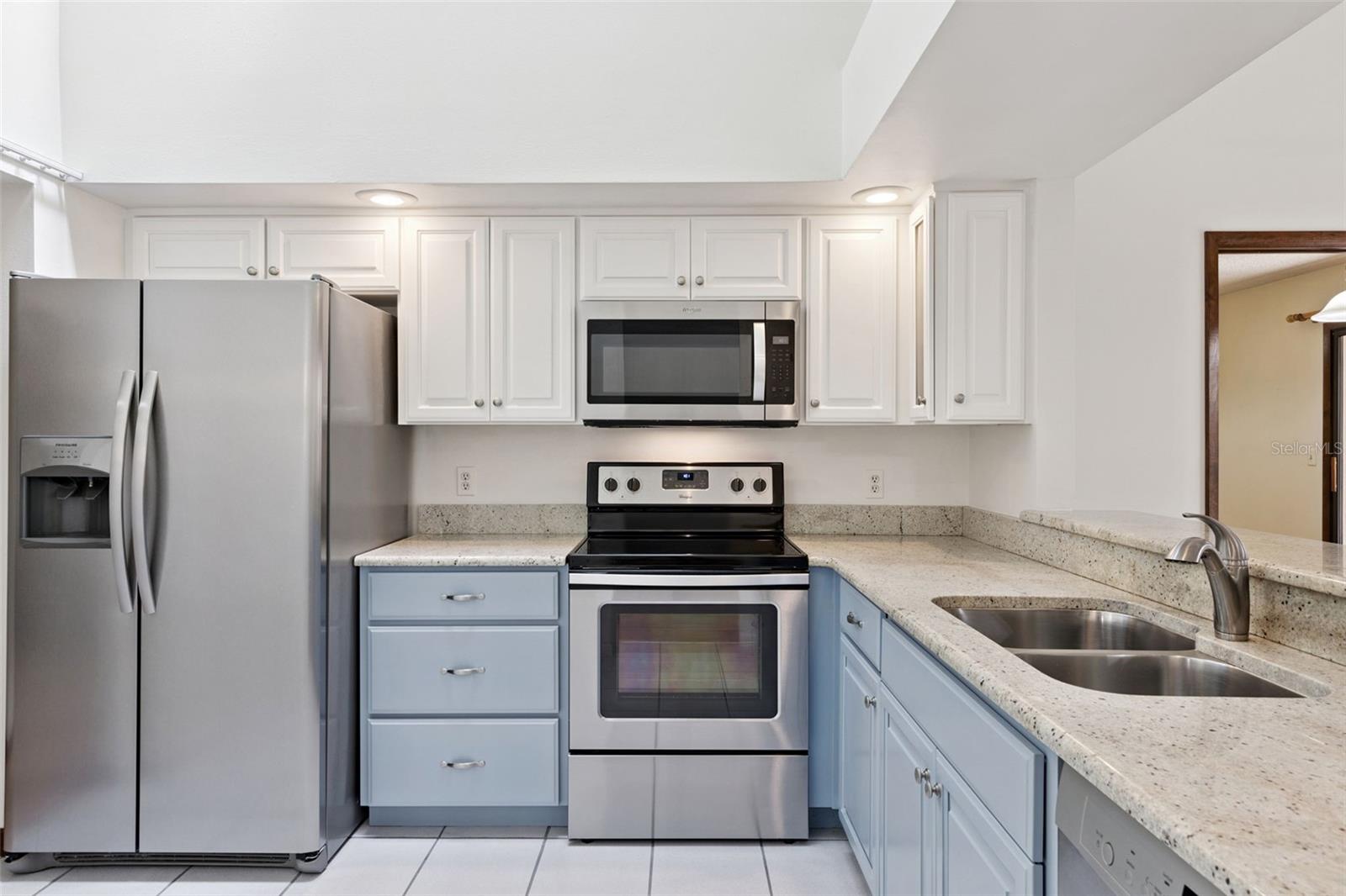 Image 2 of 36 For 121 Feather Edge Loop 5e