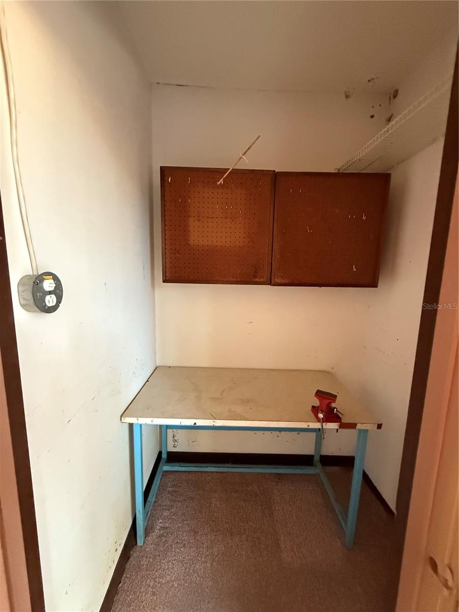 Image 31 of 36 For 121 Feather Edge Loop 5e