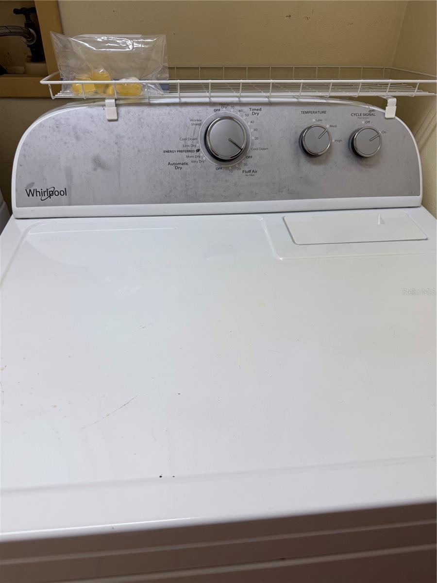 Image 35 of 36 For 121 Feather Edge Loop 5e