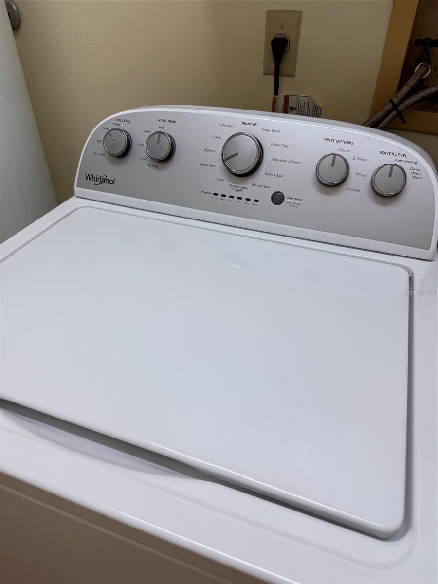 Image 36 of 36 For 121 Feather Edge Loop 5e