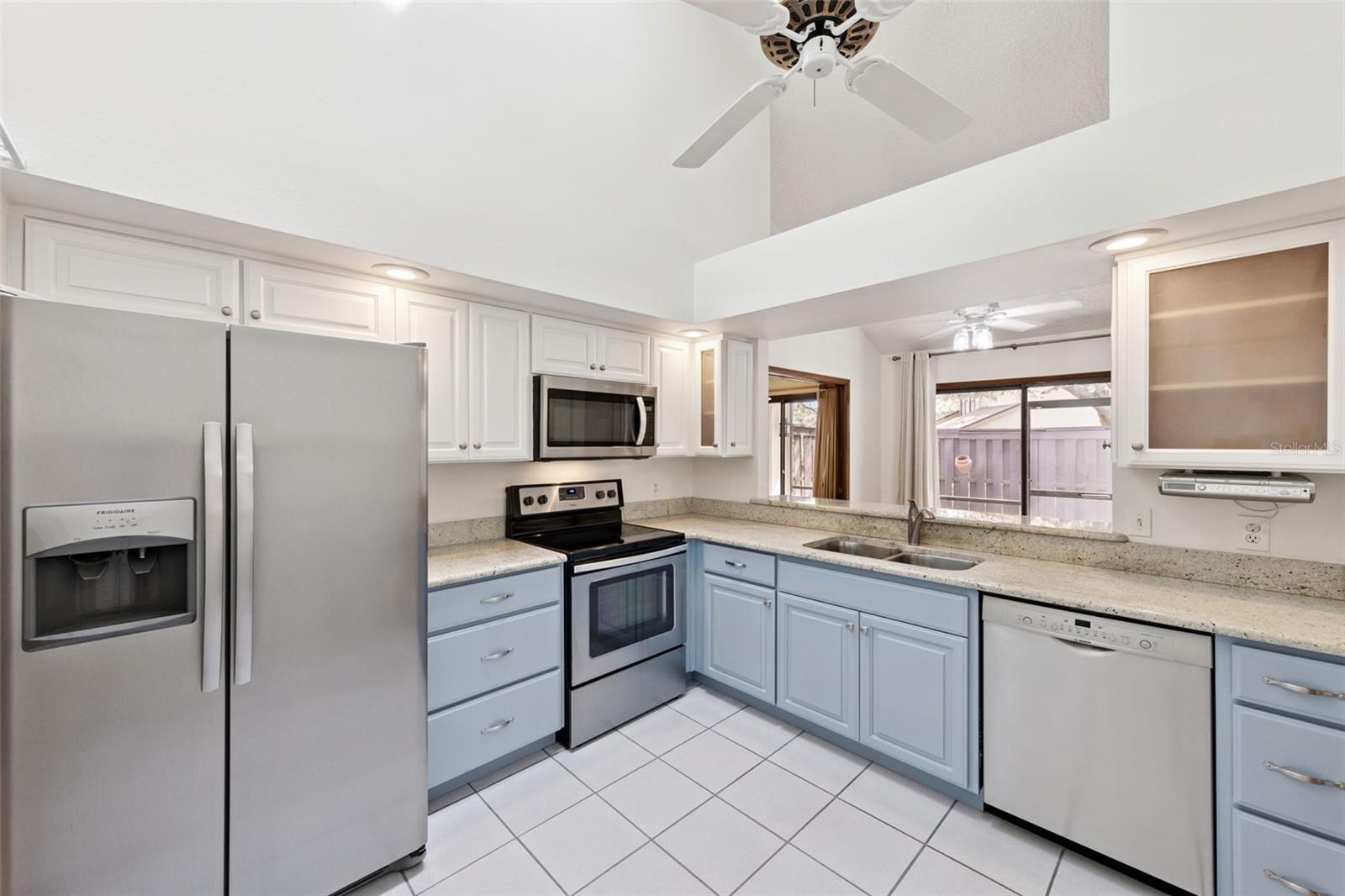 Image 7 of 36 For 121 Feather Edge Loop 5e