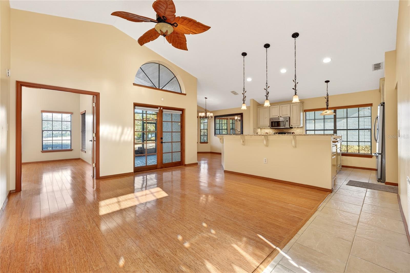 Image 13 of 68 For 1098 Piedmont Oaks Drive