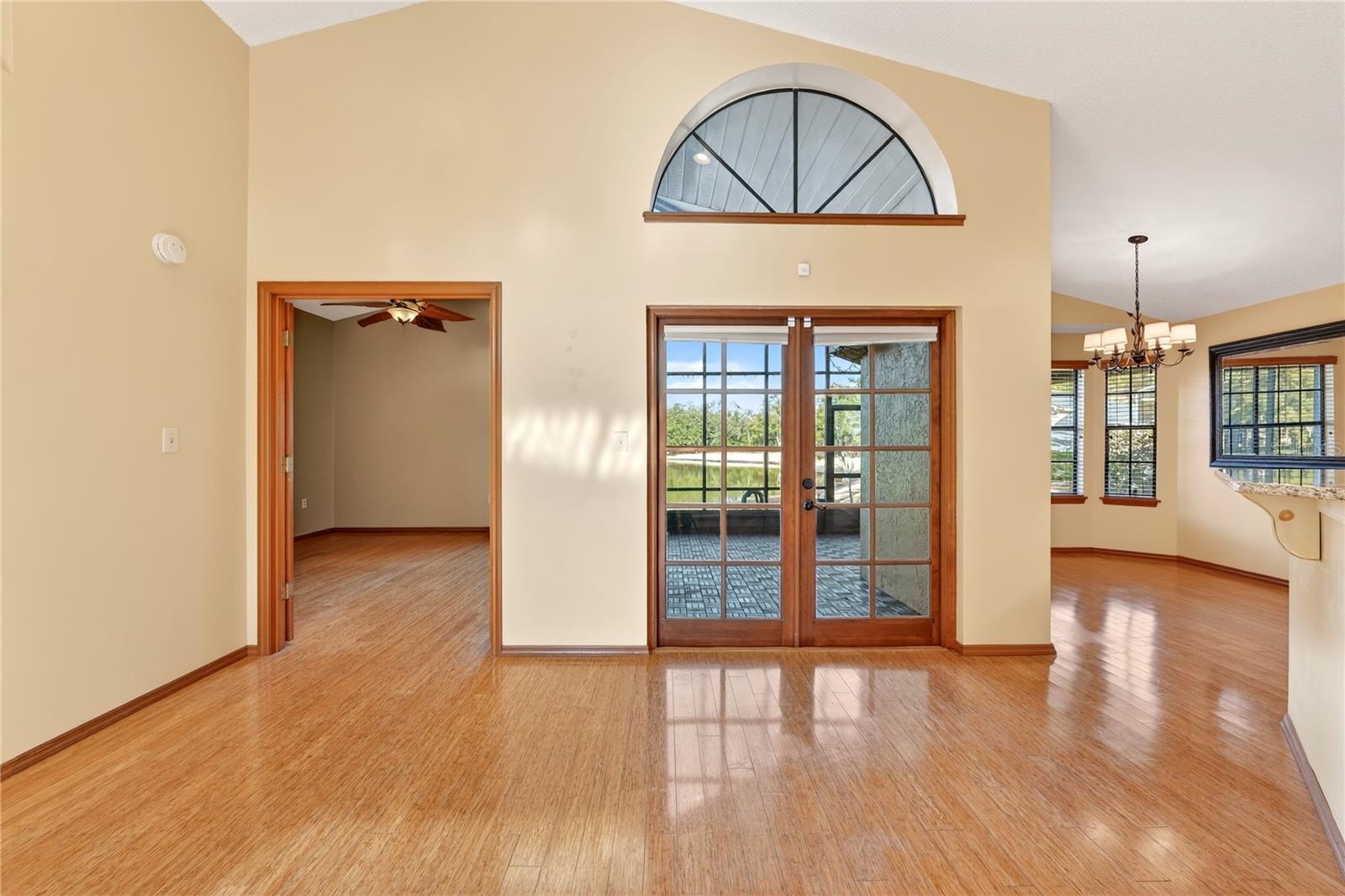 Image 15 of 68 For 1098 Piedmont Oaks Drive