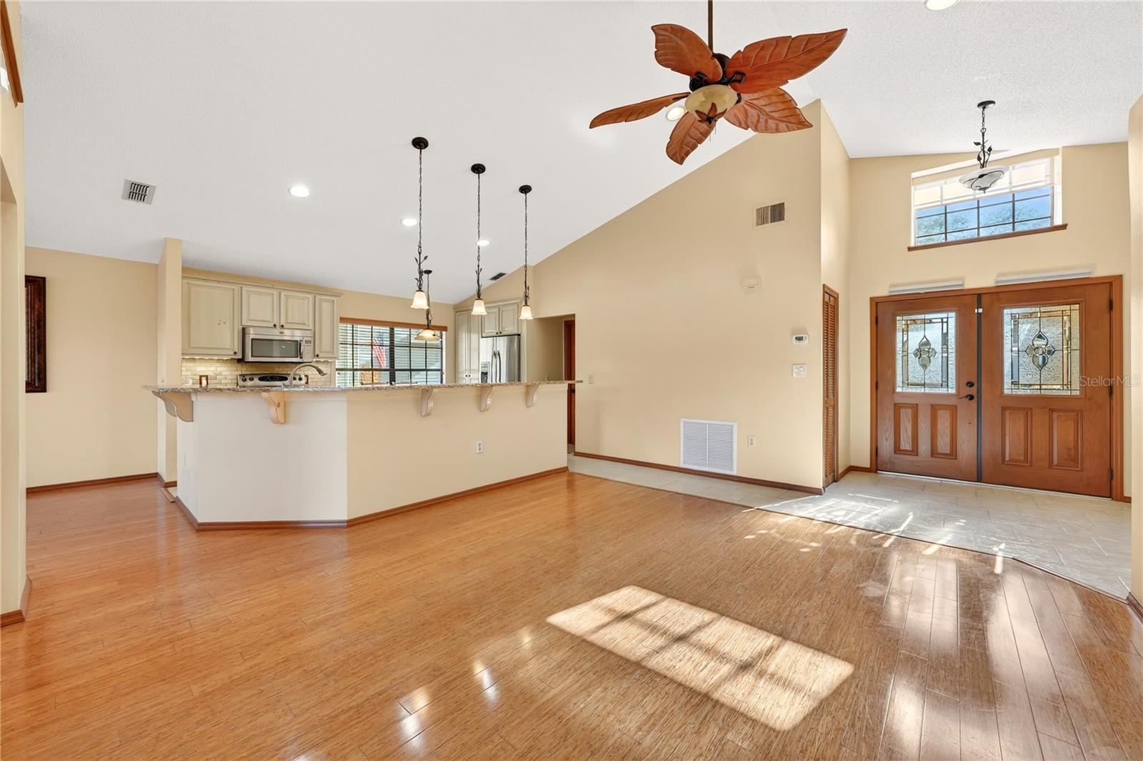 Image 16 of 68 For 1098 Piedmont Oaks Drive