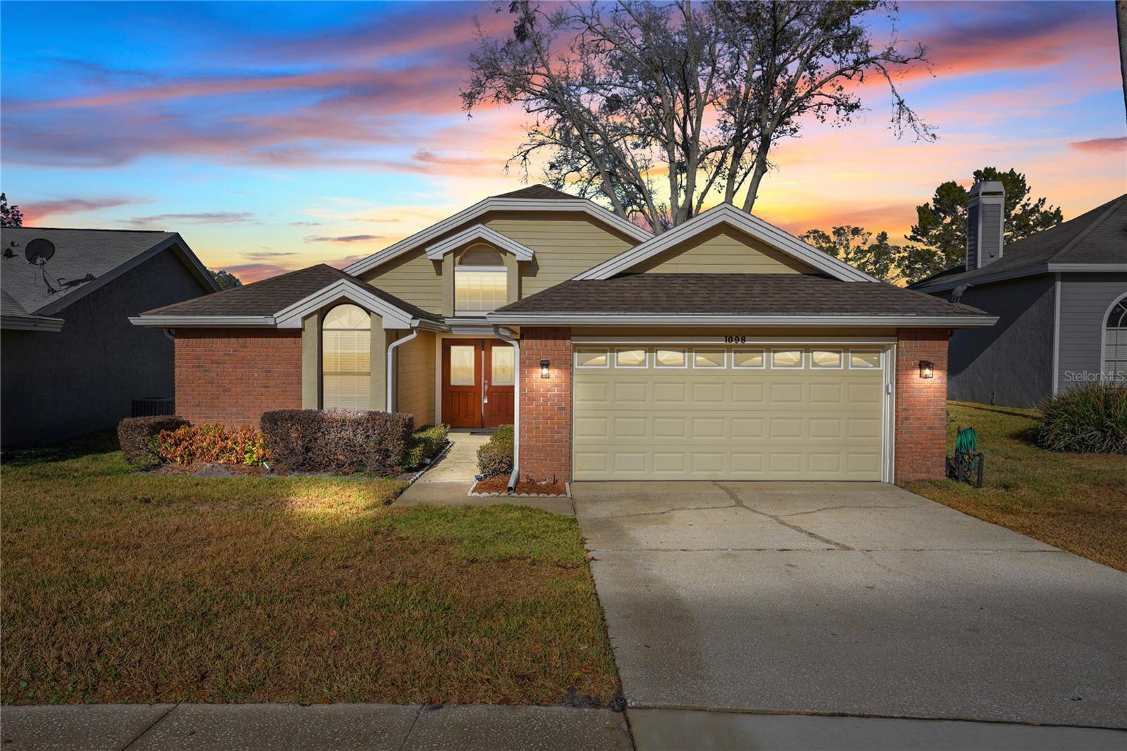 Image 2 of 68 For 1098 Piedmont Oaks Drive