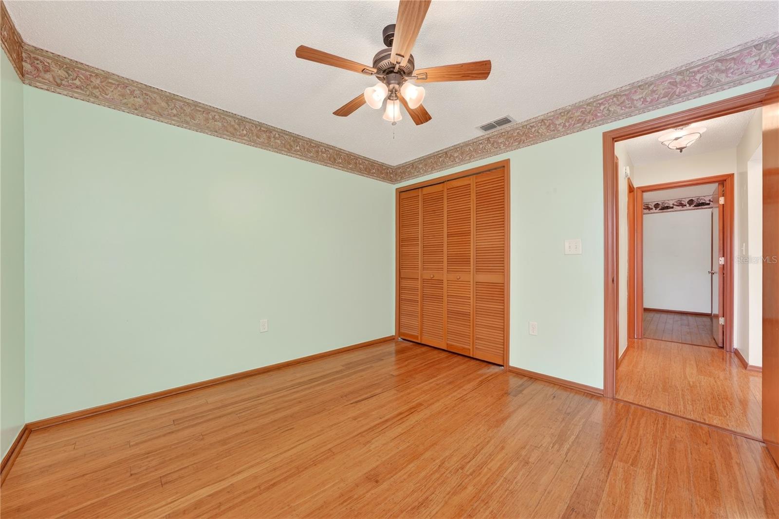 Image 47 of 68 For 1098 Piedmont Oaks Drive