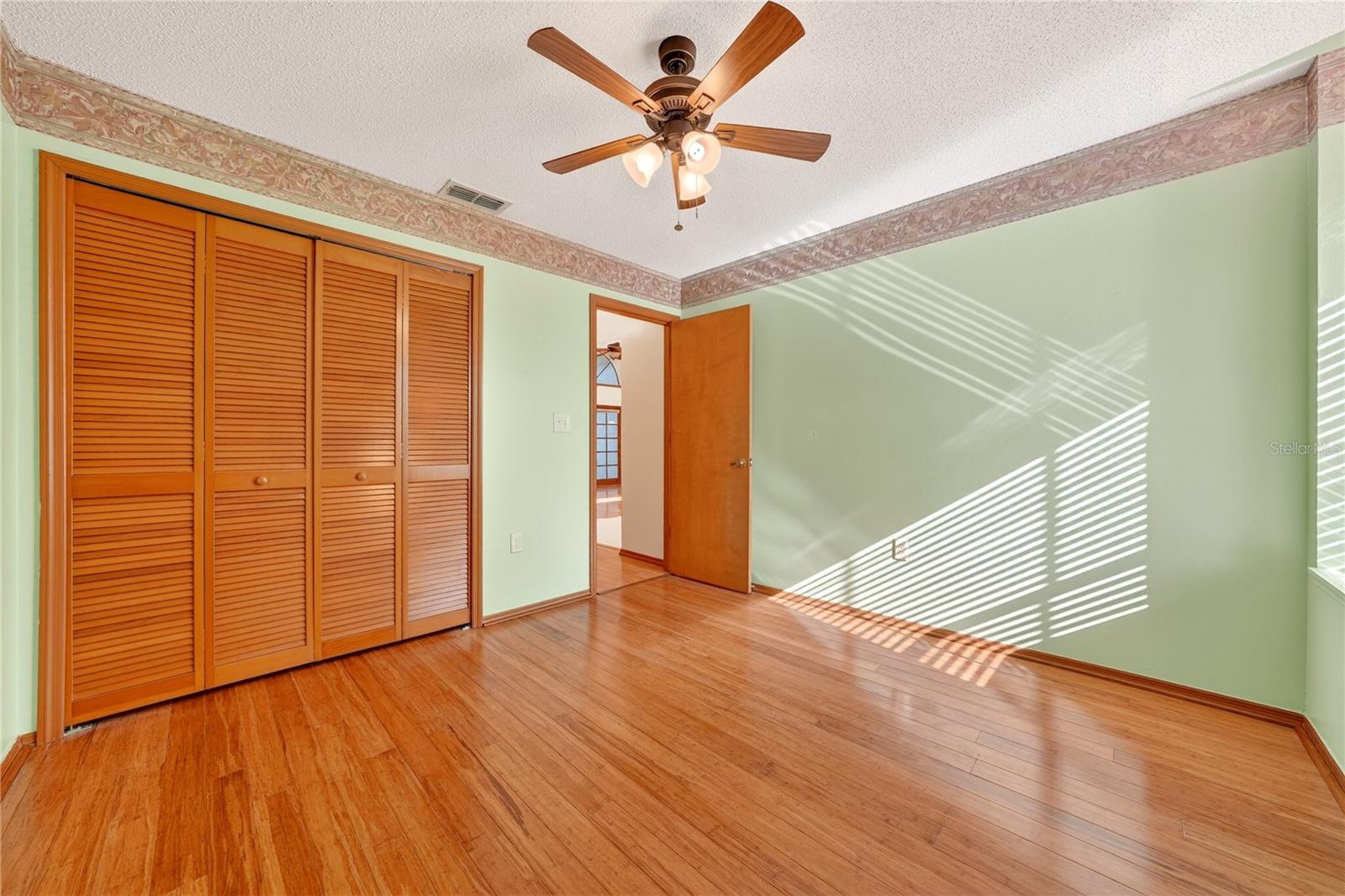 Image 48 of 68 For 1098 Piedmont Oaks Drive