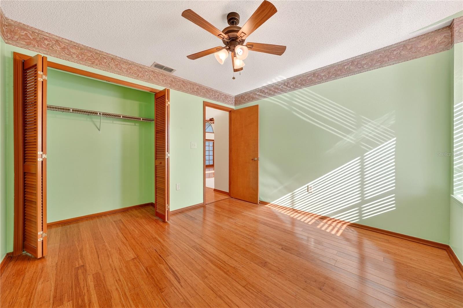 Image 49 of 68 For 1098 Piedmont Oaks Drive