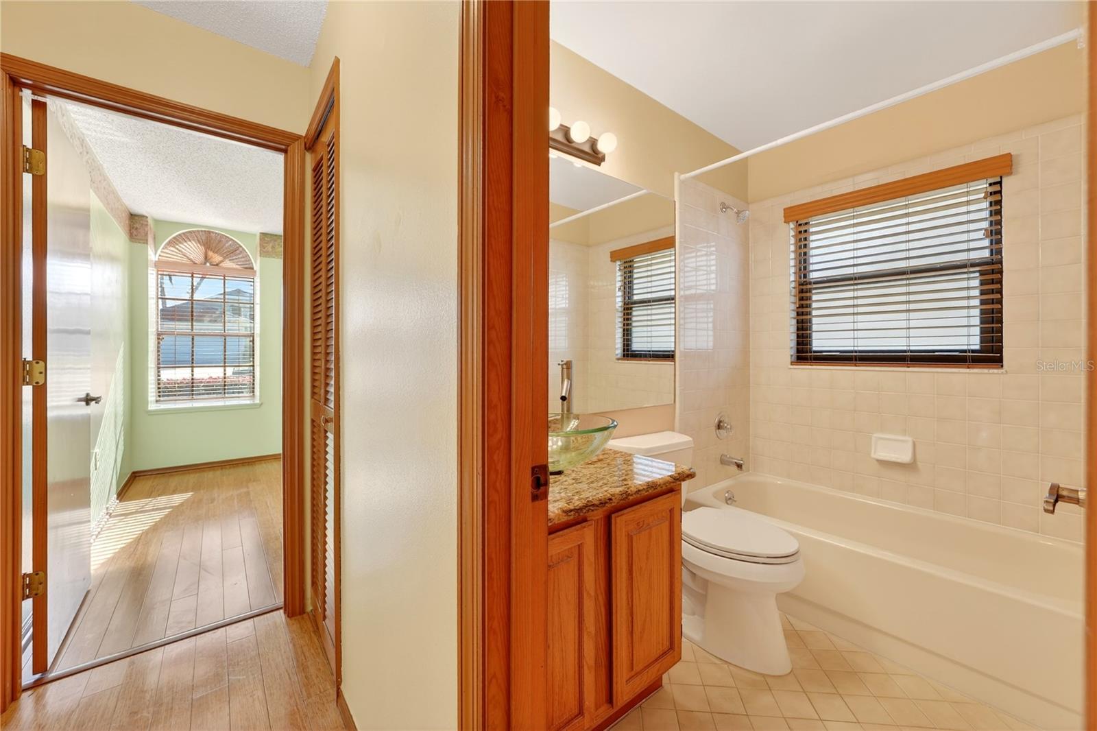 Image 51 of 68 For 1098 Piedmont Oaks Drive