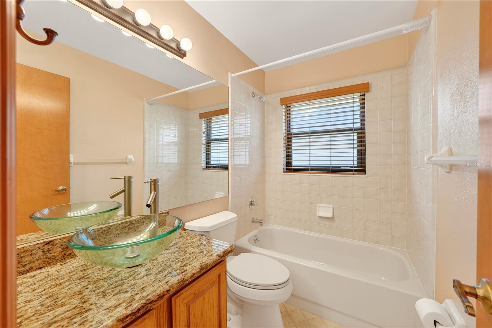 Image 52 of 68 For 1098 Piedmont Oaks Drive