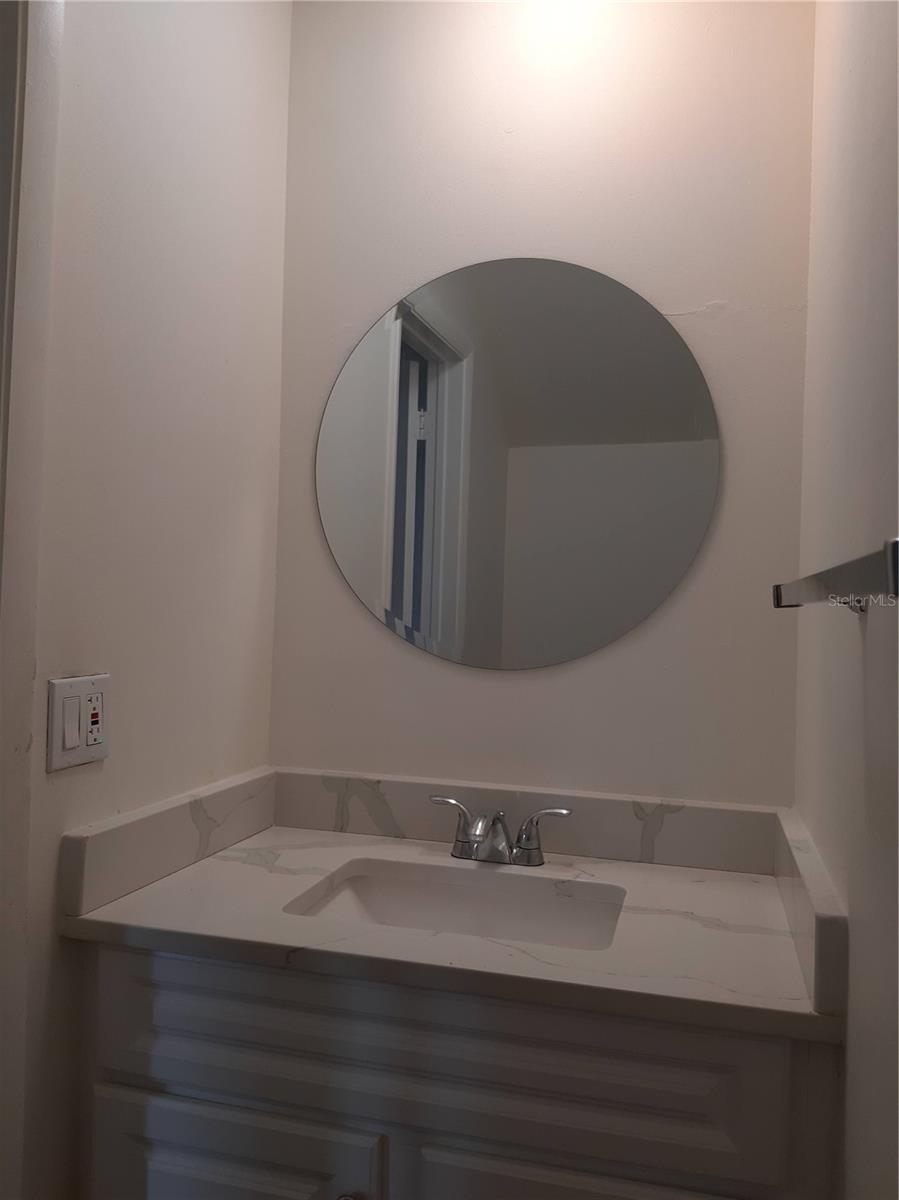 Image 8 of 28 For 824 Town Circle 101